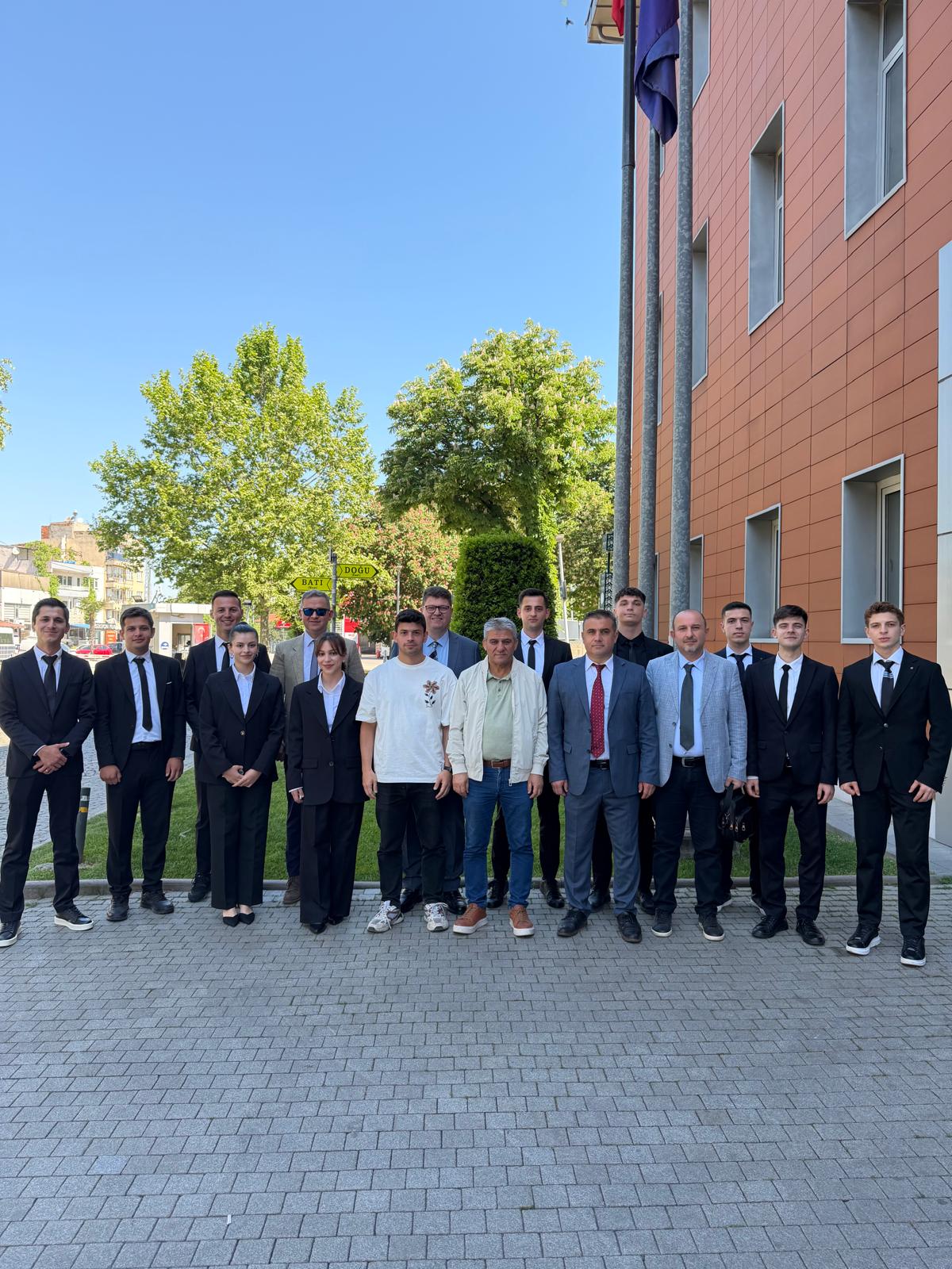 BÖLGESEL HAKEM VE GÖZLEMCİ HOCALARIMIZA TEBRİK